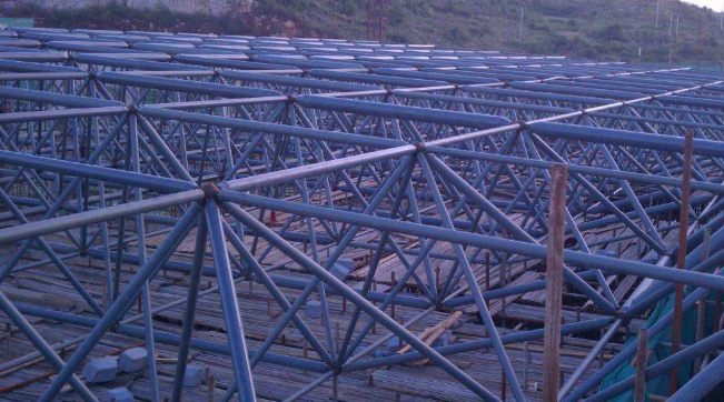 广西概述网架加工中对钢材的质量的过细恳求